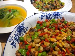 江湖麻辣大盘鸡-卢记正街饭店·川湘菜