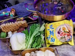 -Darling Queen·Mini·Live·House