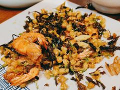 普洱茶香酥虾-云海肴·汽锅鸡·云南菜(天山百盛优客店)