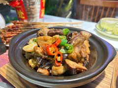 -刘姐啤酒鱼民族演艺餐厅(西街总店)