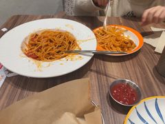 -必胜客(新中纬店)