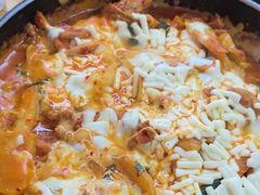 -亲昵春川鸡排(韩国美食街店)