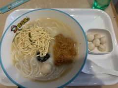 -灵芝妹子海鲜米线(劳动公园店)