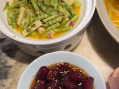 -弄堂里(西溪龙湖天街店)