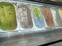 -极拉图·现制冰淇淋(大卫城店)