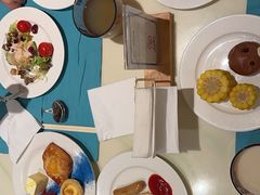 -亚龙湾希尔顿自助餐厅·海鲜·烧烤·沙滩BBQ·现场乐队