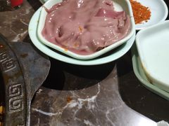 -红九格老火锅(三峡广场店)