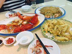 -渔中舟海鲜大排档(普陀沈家门店)