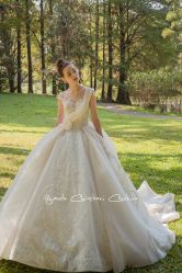 -Renee芮亦婚纱(原丽莎)