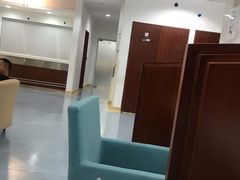 -复旦大学附属华山医院(浦东院区)