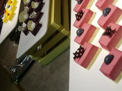 -昆山裕元花园酒店·温莎西餐厅