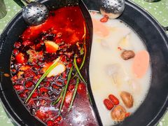 -五里关火锅(上海鑫耀·光环Live店)