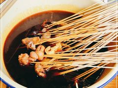 -拈签一笑黄牛肉辣卤串串