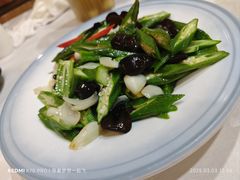 -鄱阳湖·江西小炒·瓦罐煨汤(五道口店)