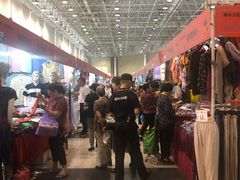 -中国国际会展中心-马甸购物街