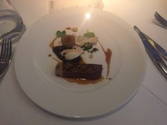 特色牛排-AZUR聚(香格里拉饭店)