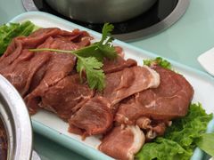 -伊源鼎盛餐饮服务有限公司