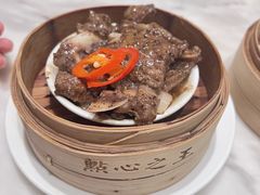 黑椒牛仔骨-香港百合居(LCM置汇旭辉广场店)
