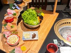 -山川小町·极番烧肉(新地假日广场店)