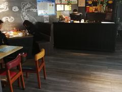 -阿洪锅贴王(小吃城店)