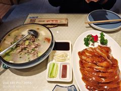 老鸭血粉丝汤-陈阿婆鱼头泡饼·京味菜(复兴路店)