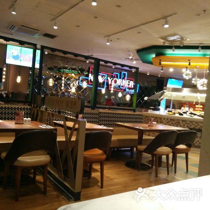 纽约客美式餐厅