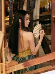 点击看大图 -纯色时光婚纱艺术馆WHITE