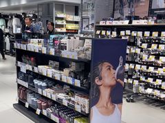 -迪卡侬(环球港店)