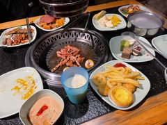 -釜御山海鲜烤肉火锅自助(新城市中心店)
