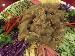 -鑫渔港海鲜本地菜·山海关浑锅(东戴河店)