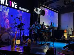 -INLOVE Live House