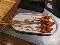 烤牛肉串-探鱼·鲜青椒爽麻烤鱼(北京路天河城店)