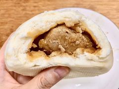 大肉包-白玉兰食品(汇联商厦店)