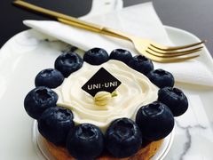 -UNI UNI(环亚凯瑟琳店)