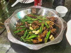 -二厨·吊桥小院·脆皮烧鸡公·本地农家菜(沿江西路店)