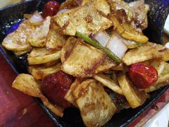 铁板土豆片-老胖串店(山大路店)