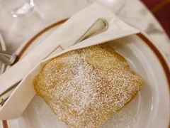 苹果卷-Cafe Sacher(WIEN)