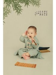 -米兰贝贝·高端儿童摄影旗舰店