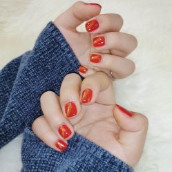 -爱小小美甲美学