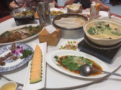 -梅利汴京烤鸭•开封豫菜地标店(晋安路店)