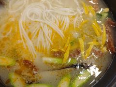 -桥香园云南过桥米线(红龙井店)