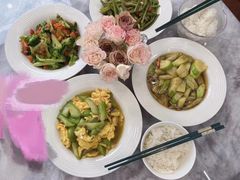 -悦芽照护月嫂+育儿嫂(杭州店)