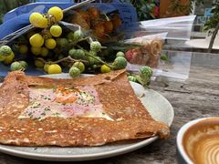 鸡蛋蘑菇熏肉荞麦可丽饼-RAC BAR(安福路店)