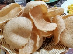 -玖月时尚泰式餐厅