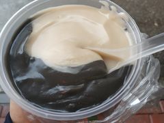 鸳鸯糊-鞠氏黑芝麻糊(水塔店)