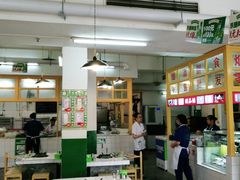 大堂-石灰市老火锅(北滨路店)