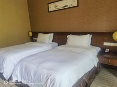 -中铁花水湾温泉酒店(大邑店)