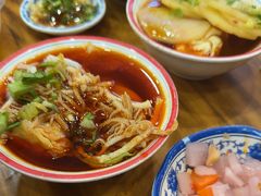 -肖四女乐山跷脚牛肉(滨江天街店)