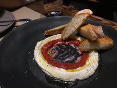 自製乳清芝士配草莓醬-Mercato莫卡多露台餐厅与酒吧(K11店)