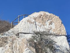 -周口店坡峰岭风景区